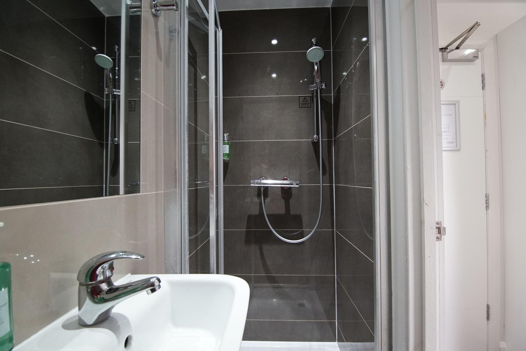 Chiswick Rooms Лондон Экстерьер фото